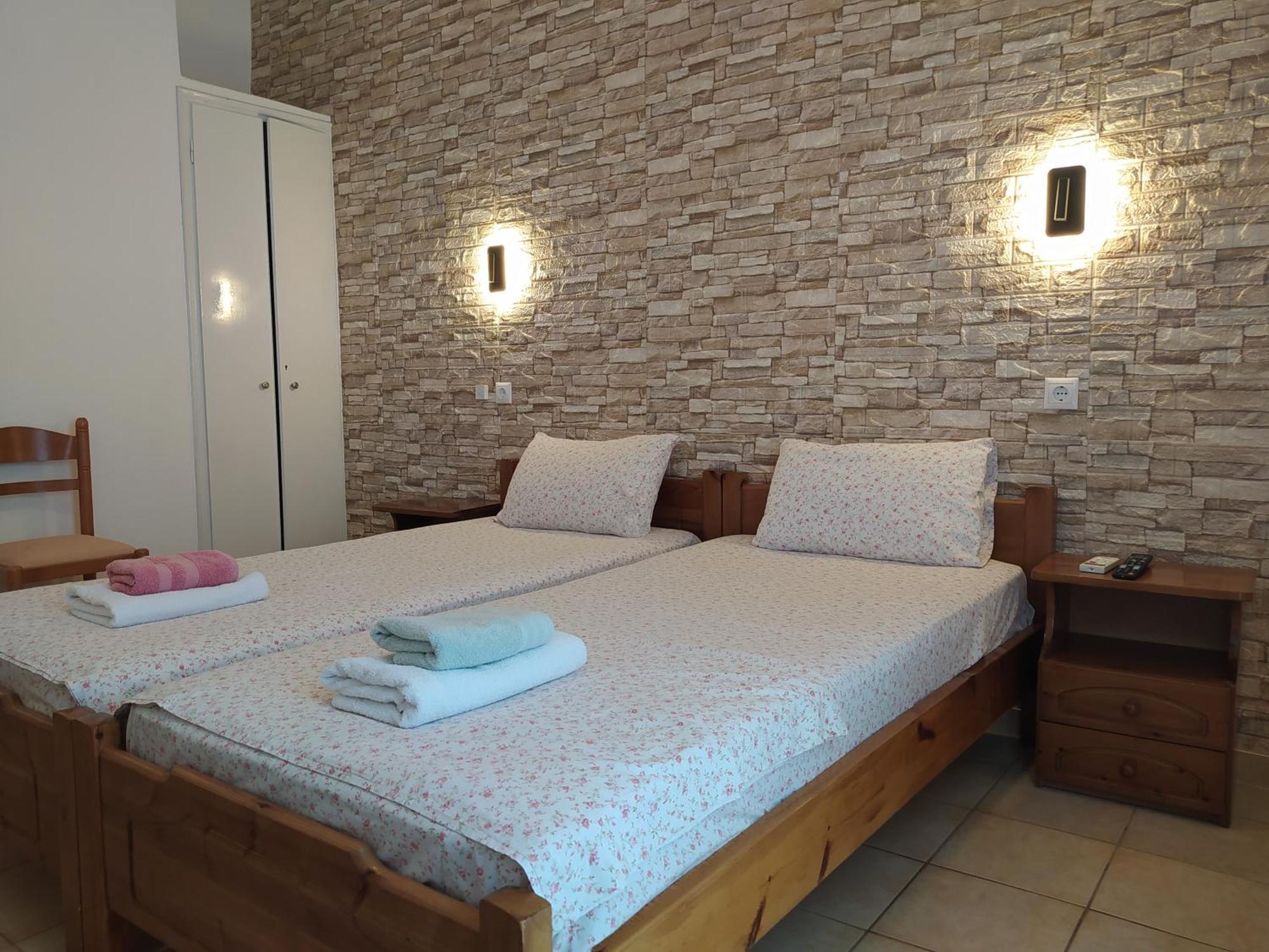 Corali Hotel Piso Livadi Dış mekan fotoğraf